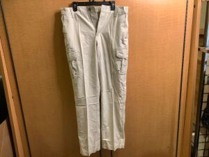 Red Head Men's Pants, 36x34, Appears New