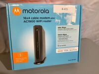 Motorola 16x4 cable modem plus AC1900 WiFi Router, Ecommerce Return, No Cords