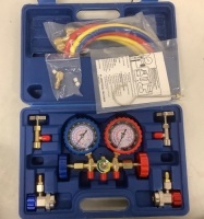 AC Manifold Gauge Set, Appears New