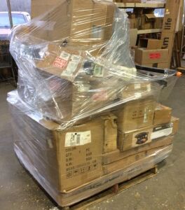 Pallet of E-Commerce Returns 