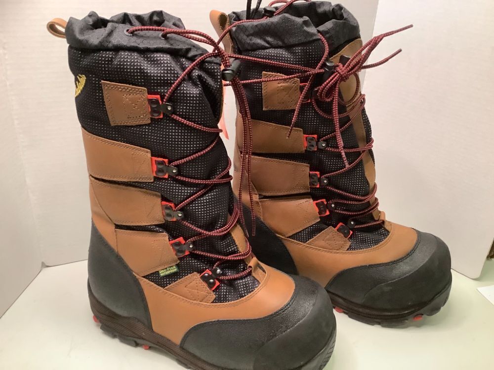 Trans-Alaska Insulated Waterproof Pac Boots for Men, 11D, Appears New