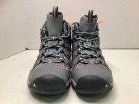 Keen Women's Boots, 8, Ecommerce Return