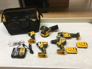 DeWalt 5-Tool 20V MAX LI-ION Cordless Power Tool Combo Kit with Soft Case (Charger Included and (2) 1.5Ah Batteries Included). Like New