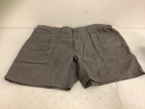 Red Head Mens Shorts, Size 44, Appears New