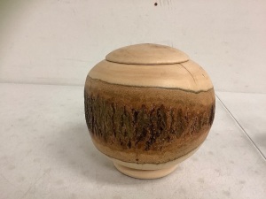 Roro Wooden Bowl with Lid, Appears New