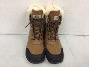 Ugg Womens Boots, 7, Appears New