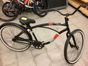 Ozone 500 Men's Malibu 26 in Cruiser Bike, Some Dings, Missing Front Fender, Ecommerce Return