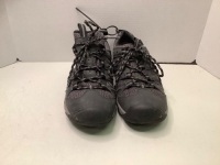 Keen Mens Shoes, 9.5, Ecommerce Return