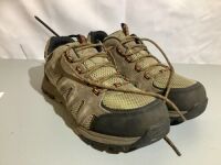 Low GORE-TEX Hiking Shoes for Men, 9.5D, Ecommerce Return
