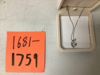 Heart Shaped Pendant Necklace (1 PC)