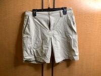 Under Armour Men's Shorts, 34, Appears New
