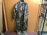 Red Head Silent Hide Insulated Men's Coveralls, Medium, Appears New