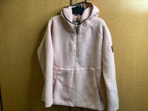 Ascend, Womens M, Appears New