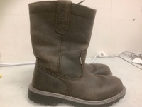 Wolverine Mens Boots, 9M, E-Commerce Return