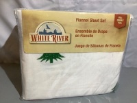 White River Flannel Sheet Set, Double Full, Appears New