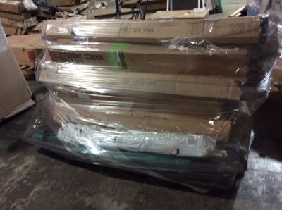 Pallet of E-Commerce Return Patio Umbrellas 