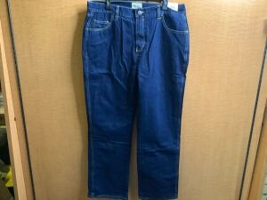 Red Head Men's Jeans, 38x34, Appears New