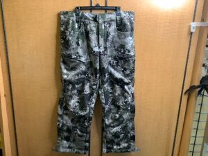 Instinct Men's Hunting Pants, XL, Appears New