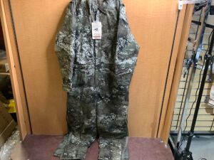 Red Head Silent Hide Coveralls, X Large, Appears New