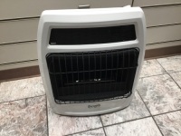 Dyna-Glo 10000-BTU Wall Or Floor-Mount Natural Gas Or Liquid Propane Vent-free Convection Heater. E-Commerce. Untested.&nbsp;