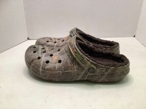 Crocs Men's 10, Appears New