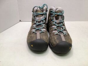 Keen Women's Hiking Boots, 7.5, Ecommerce Return