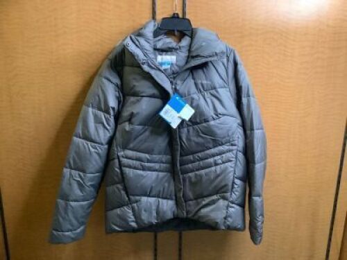 Columbia Women's Peak to Peak Insulated Coat, Appears New