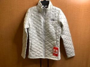 The North Face Women's Jacket, Small, Appears New