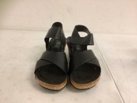 Natural Reflections Womens Sandals, 8M, Appears New