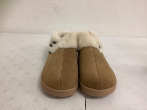 Clarks Womens Fur Lined Slip Ons, Size 9, Appears New