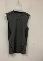 Under Armour Mens Shirt, Medium, Appears New