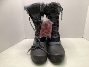 The North FAce Women's Faux Fur Boots, 9.5, Appears New