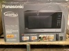 Panasonic Microwave, Powers Up, Appears New