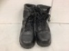 Red Head Mens Boots, 9.5M, E-Comm Return