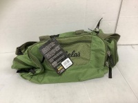 Gear Bag, E-Comm Return, Rip in Netting&nbsp;