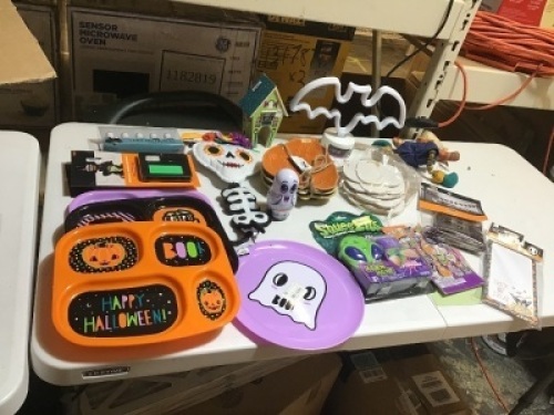 Large Box of a Varity of Halloween Themed Decorations and Items. See Pics. Appears New&nbsp;