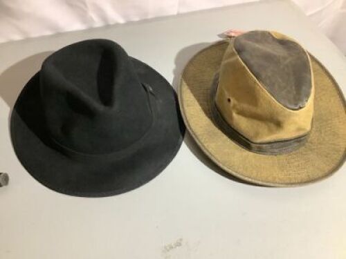 Lot of (2) Men's Hat, Appears New