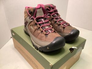 Keen Targhee III Mid WP, Men's 8, Appears New