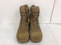 Red Head Mens Boots, Size 9M, Appears New