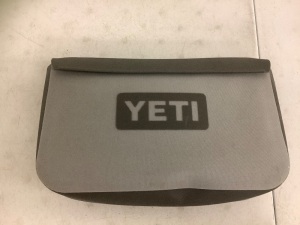 Yeti Sidekick Dry Waterproof Gear Case, Appears New