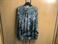 Performance Long Sleeve Shirt, XL, Appears New
