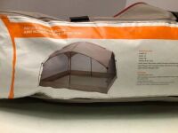 Refuge Screen House 12'x 10' x 88", Appears New
