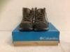 Columbia Mens Shoes, 11.5, E-Commerce Return