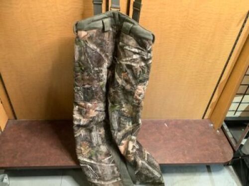 Red Head SC Tundra Pants, Small, Appears New