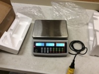 Electronic Scale. E-Commerce Return. Appears New