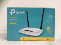Tp-Link Wireless Router, Powers Up, E-Commerce Return