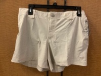 Women's Let's Go Fish Short, Medium, Appears New