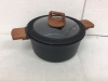 Aooran 5 Qt Soup Pot, Appears New