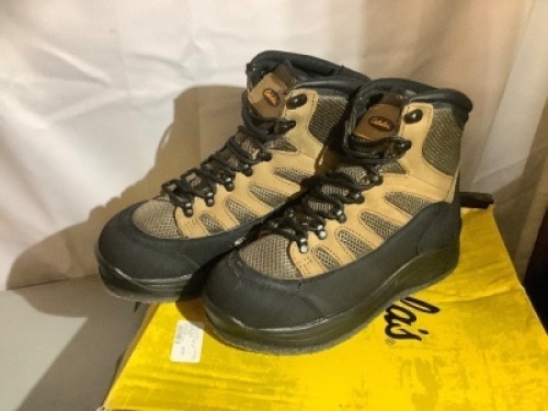 Felt Sole Wading Boots, Men's 9, Ecommerce Return