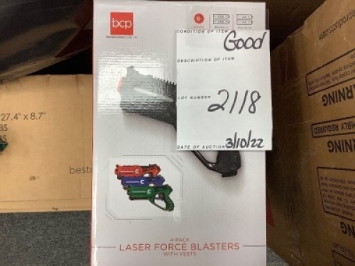 Set of 4 Infrared Laser Tag Blasters and Vests for Kids & Adults
